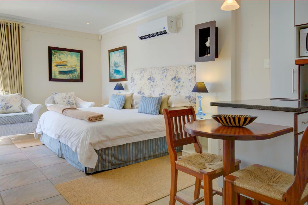 Makarios On Sea Apartment Herolds Bay Exterior photo